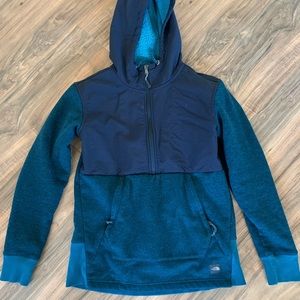 Women’s North Face Fleece Hoodie Pullover